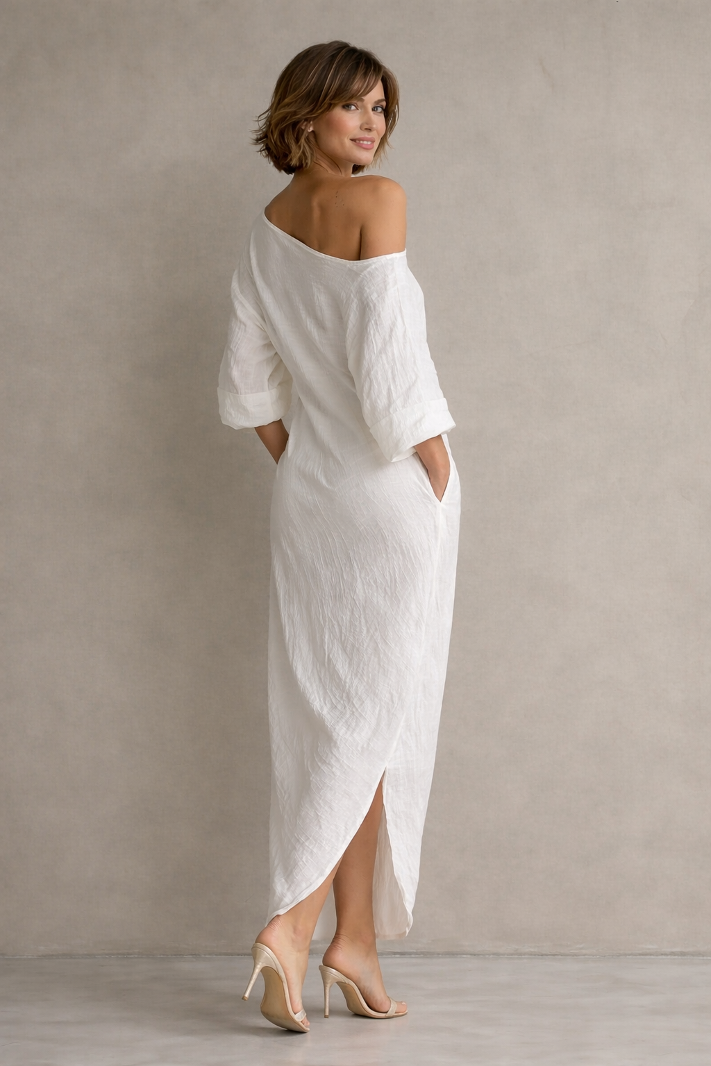 Vestido de Lino Blanco Asimétrico – Estilo Resort Elegante